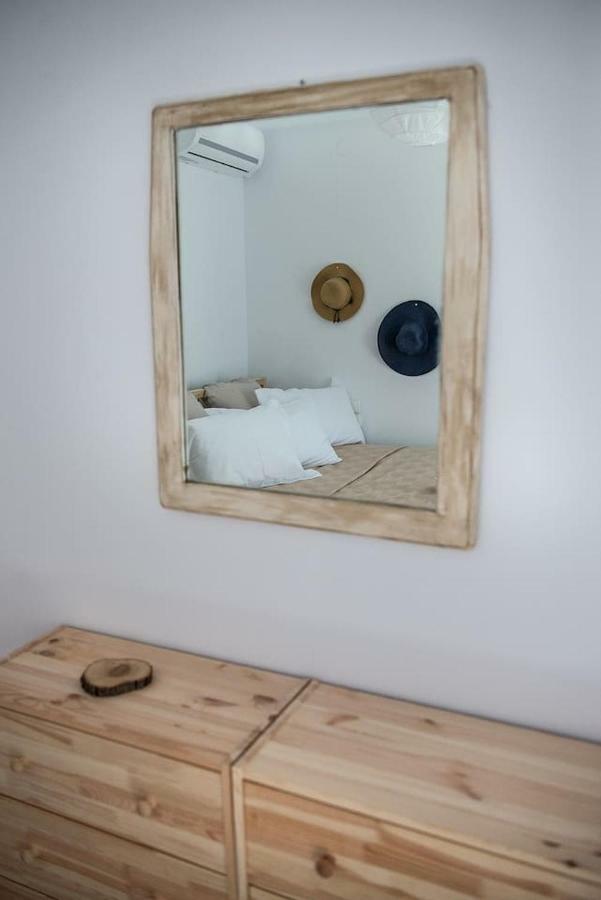 Aquarella-Stylish Veranda Apartment In Centre Of Poros Town ภายนอก รูปภาพ