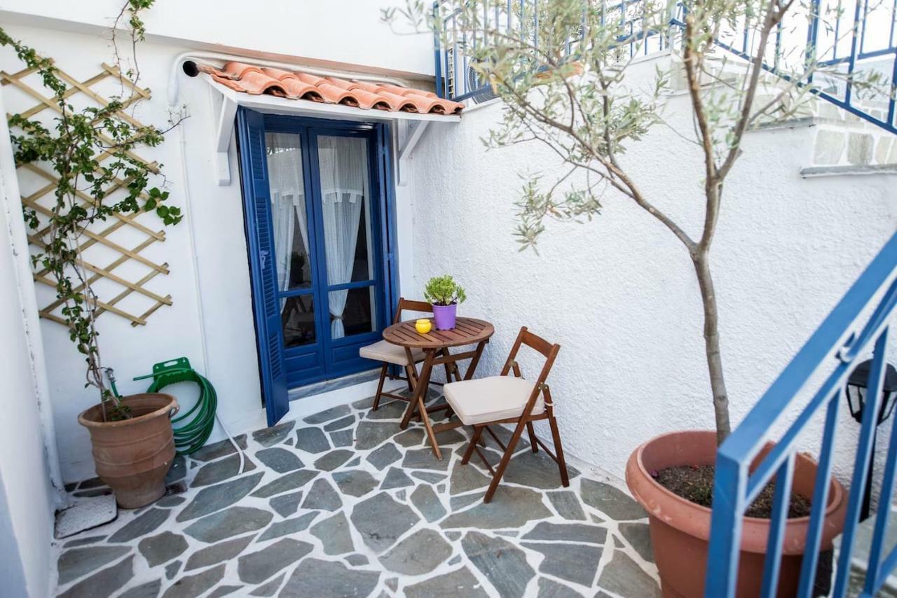 Aquarella-Stylish Veranda Apartment In Centre Of Poros Town ภายนอก รูปภาพ