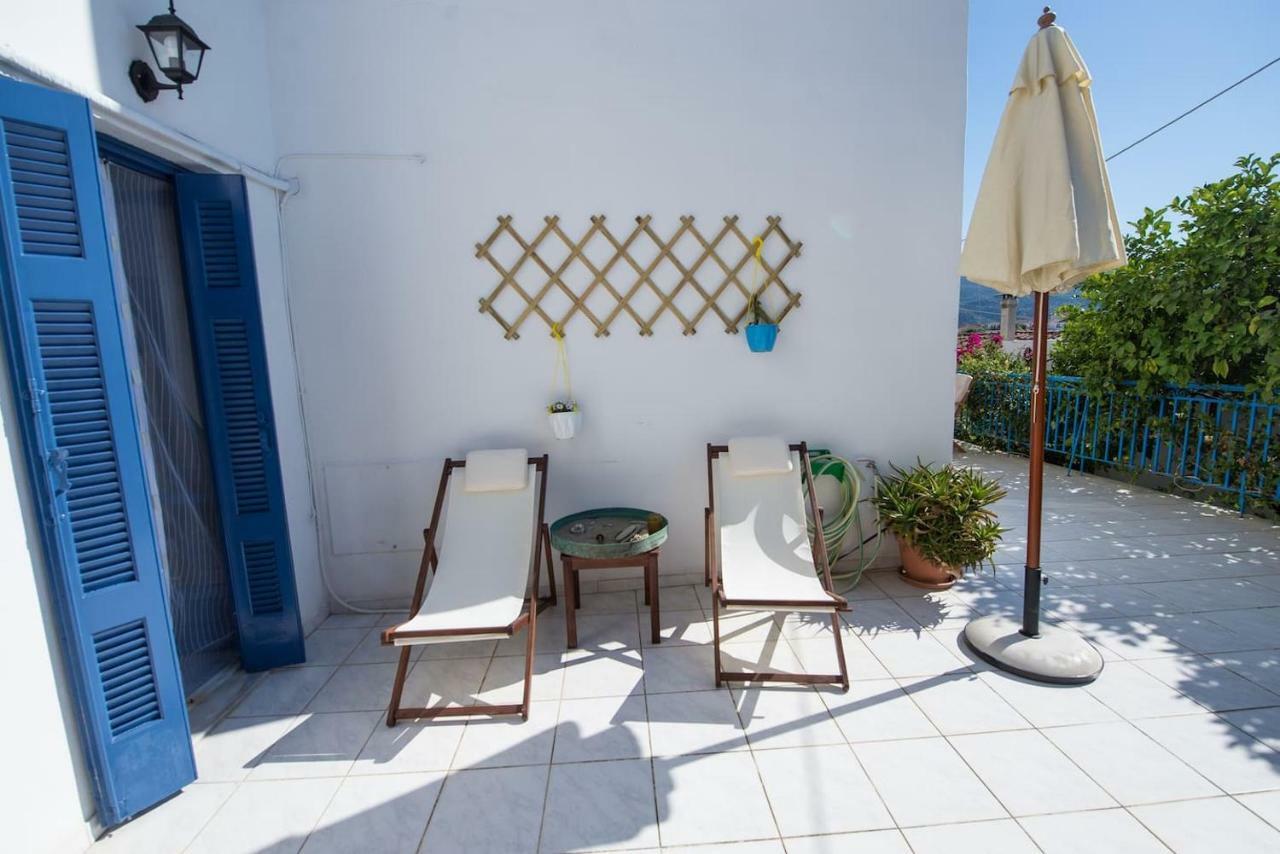 Aquarella-Stylish Veranda Apartment In Centre Of Poros Town ภายนอก รูปภาพ