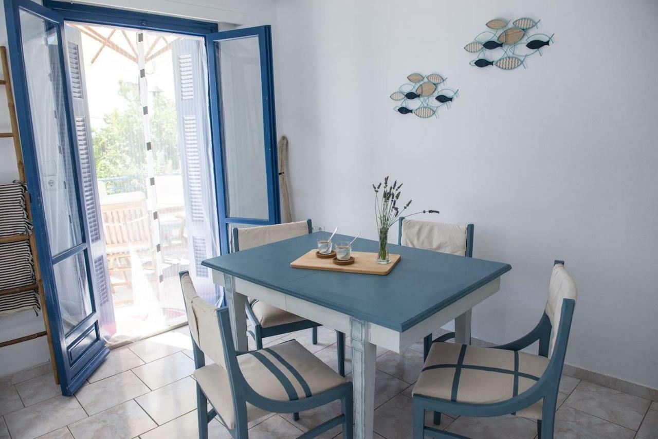 Aquarella-Stylish Veranda Apartment In Centre Of Poros Town ภายนอก รูปภาพ